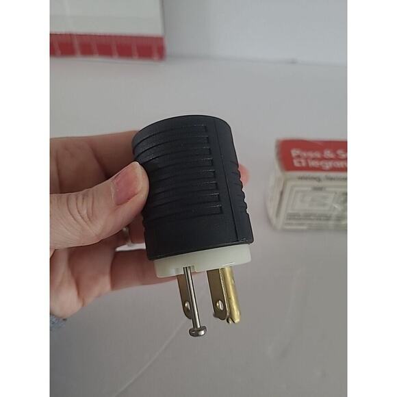 Pass & Seymour 5666-X Str. Blade Plug 15 Amp / 250 Volt Used - Picture 7 of 7